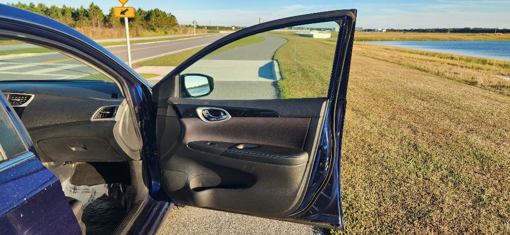 2018 Nissan Sentra Image 18