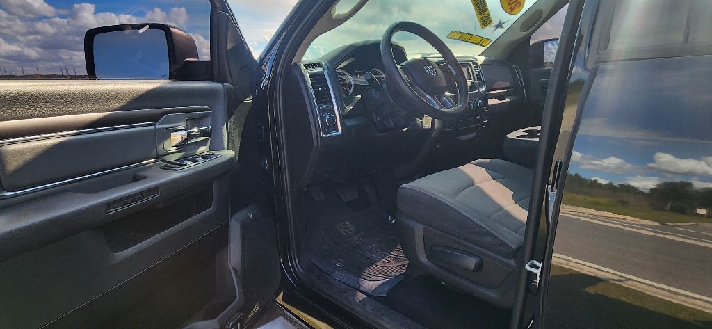 2021 RAM 1500 Image 10