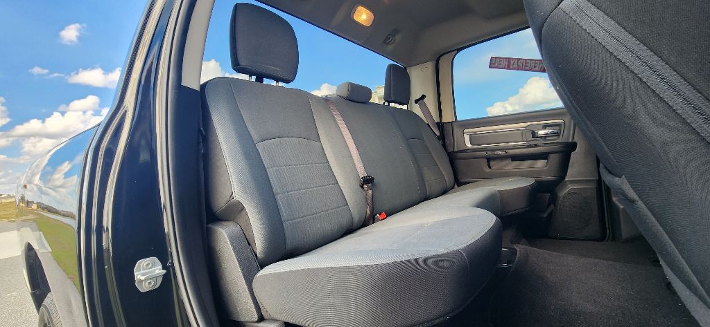 2021 RAM 1500 Image 24