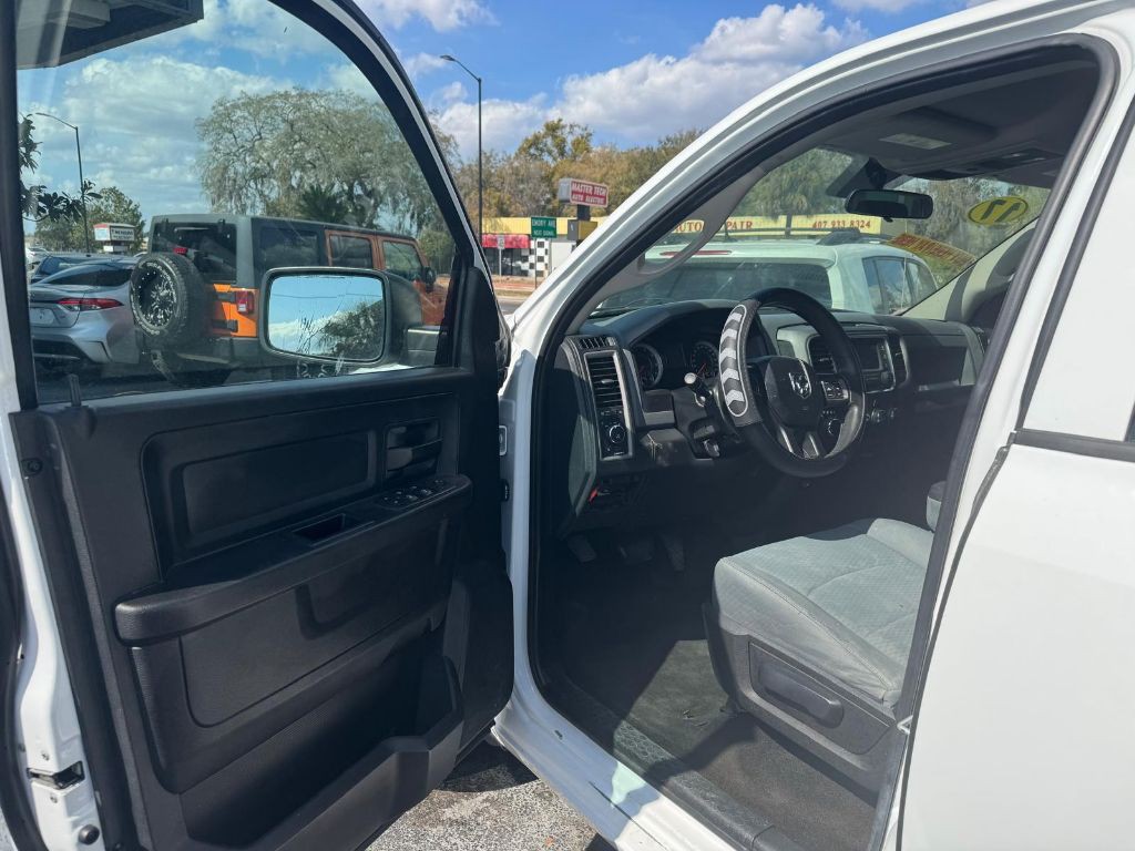 2017 RAM 1500 Image 5