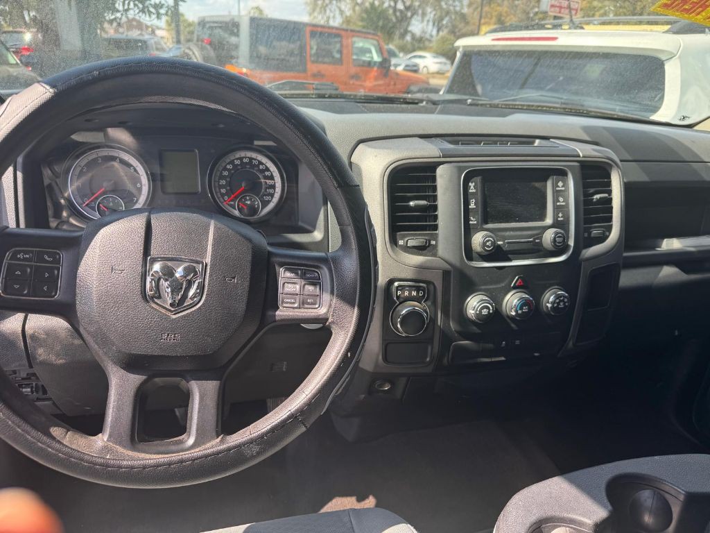 2017 RAM 1500 Image 7