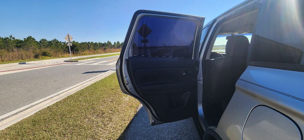 2019 Mitsubishi Outlander Image 15