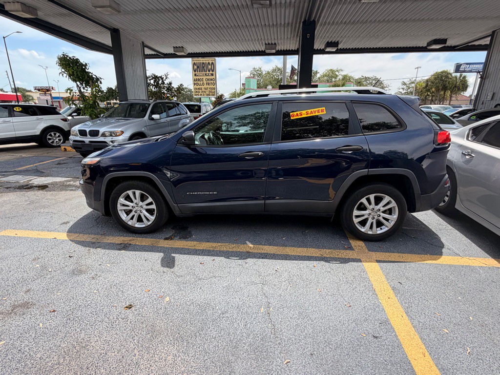 2015 Jeep Cherokee Image 3
