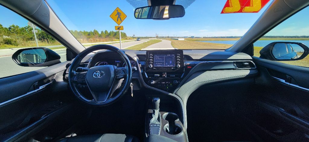 2022 Toyota Camry Image 12