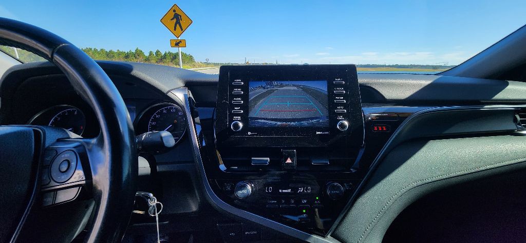 2022 Toyota Camry Image 14