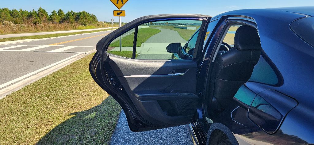 2022 Toyota Camry Image 15