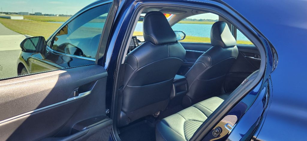 2022 Toyota Camry Image 16