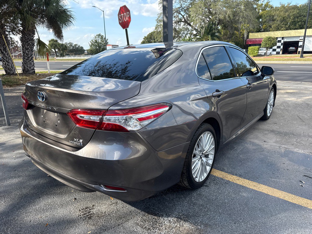 2018 Toyota Camry Image 5