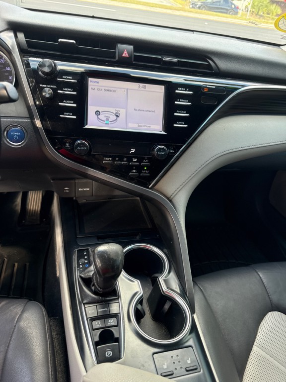 2018 Toyota Camry Image 12
