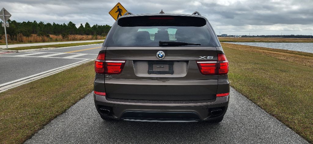 2011 BMW X5 Image 6
