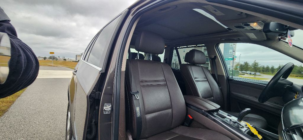 2011 BMW X5 Image 20