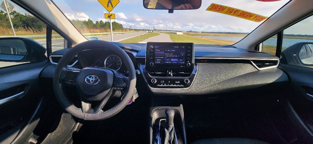 2021 Toyota Corolla Image 12