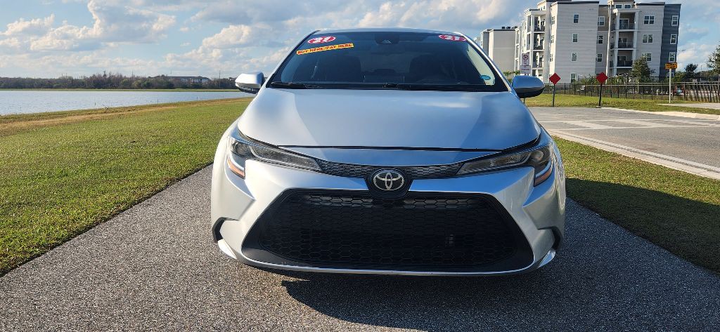 2021 Toyota Corolla Image 2