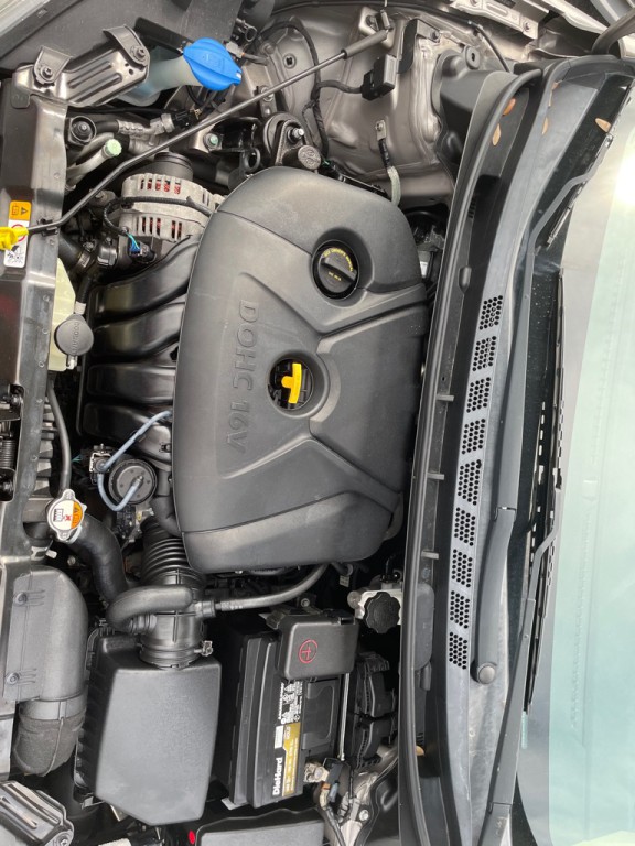 2015 Hyundai Elantra Image 11