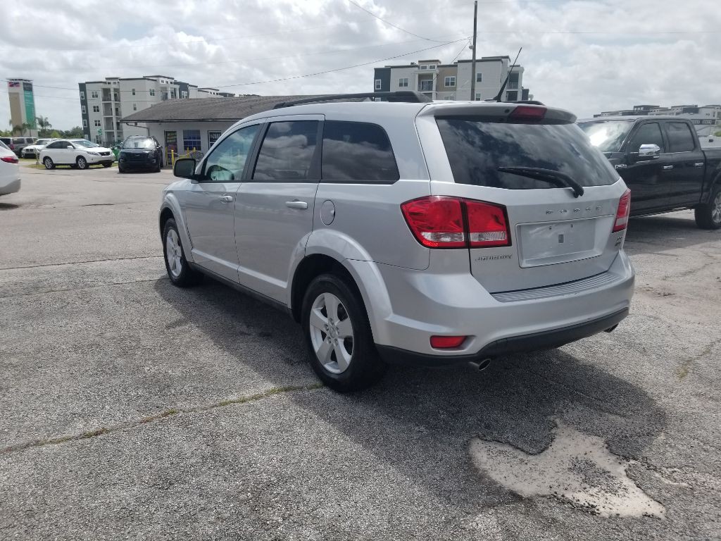2012 Dodge Journey Image 4