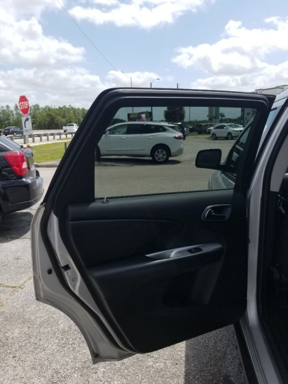 2012 Dodge Journey Image 10