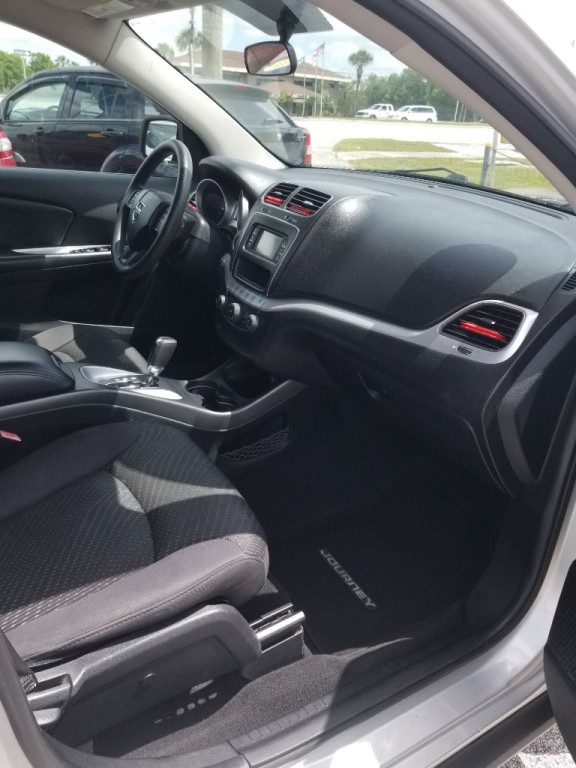 2012 Dodge Journey Image 12