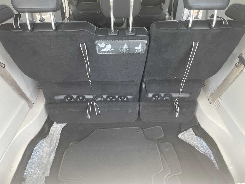 2020 Chrysler Pacifica Image 7