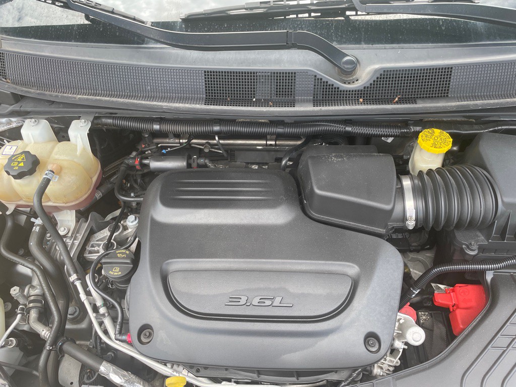 2020 Chrysler Pacifica Image 9