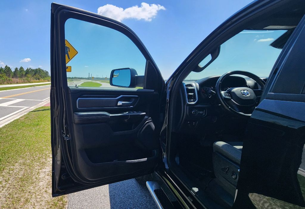 2022 RAM 1500 Image 9