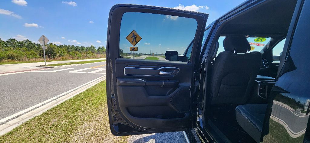 2022 RAM 1500 Image 15