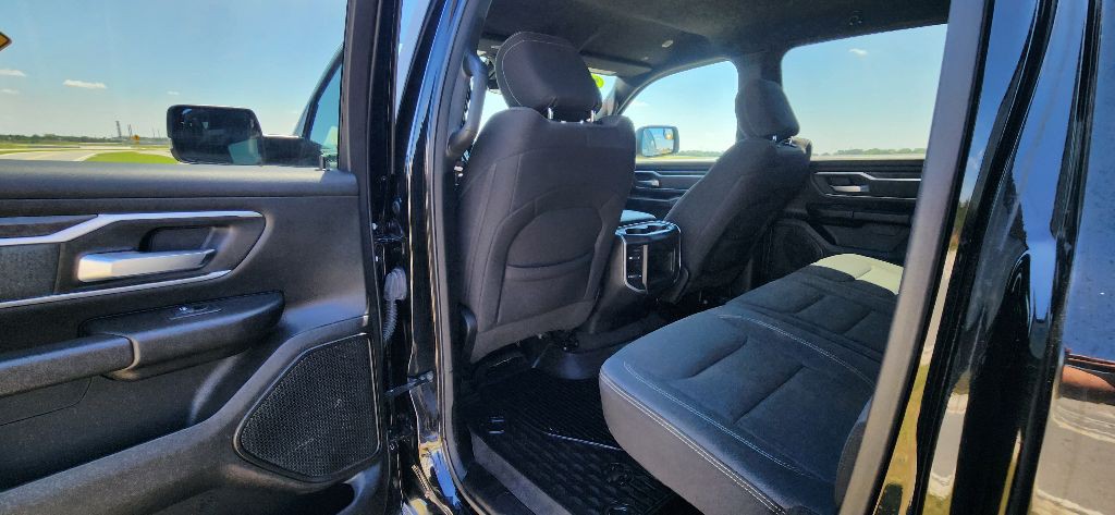 2022 RAM 1500 Image 16