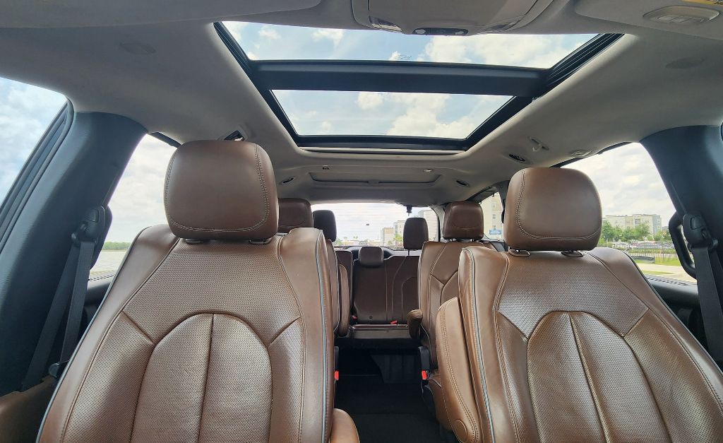 2017 Chrysler Pacifica Image 27