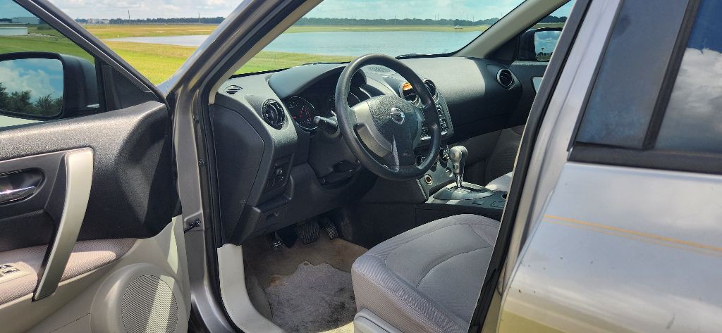 2014 Nissan Rogue Image 10