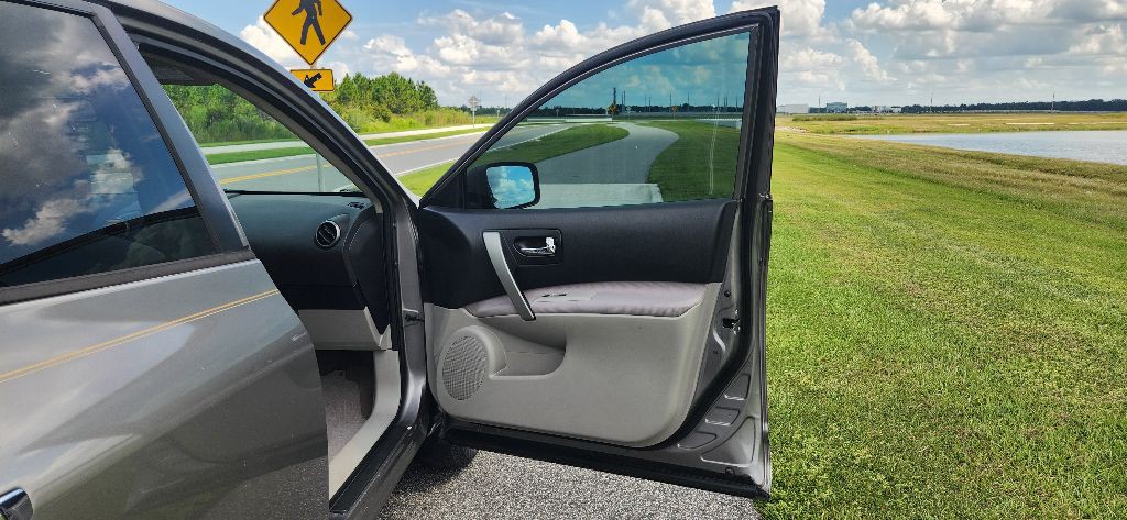 2014 Nissan Rogue Image 17