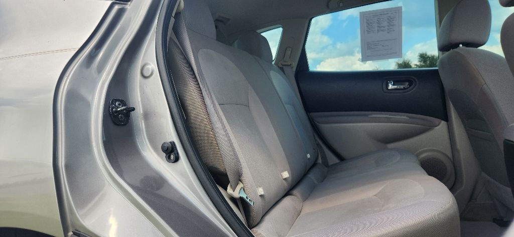 2014 Nissan Rogue Image 22