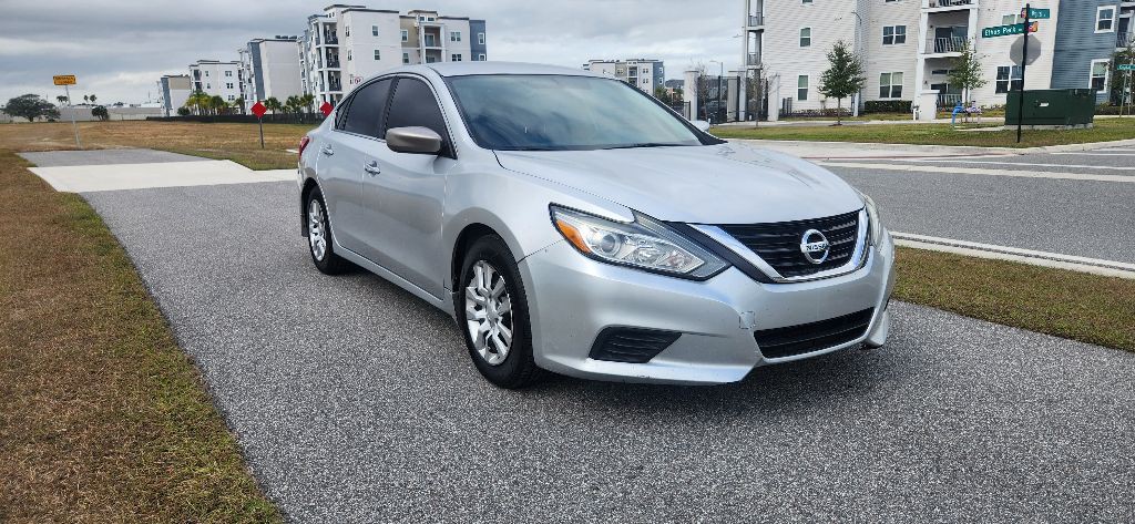 2018 Nissan Altima Image 3