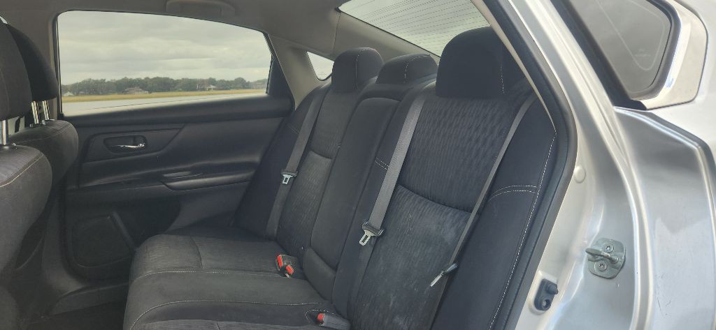 2018 Nissan Altima Image 14