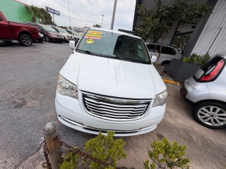 Image for 2016 Chrysler Town & Country Touring ID: 7332651
