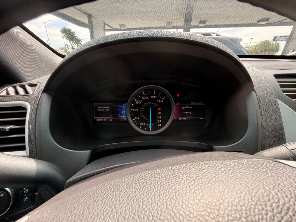 2015 Ford Explorer Image 7