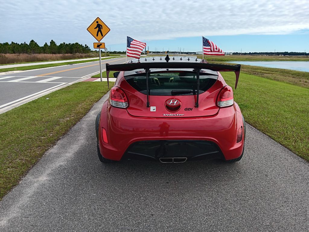 2013 Hyundai Veloster Image 7