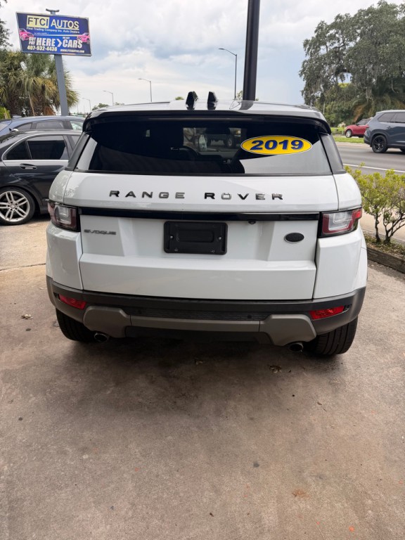 2019 Land Rover Range Rover Evoque Image 4