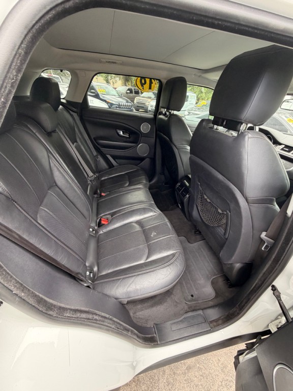 2019 Land Rover Range Rover Evoque Image 5