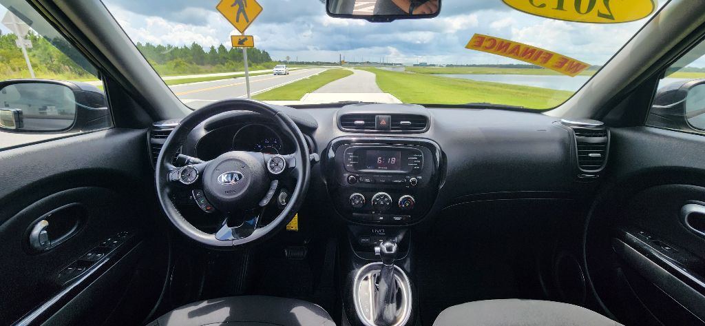 2015 Kia Soul Image 12