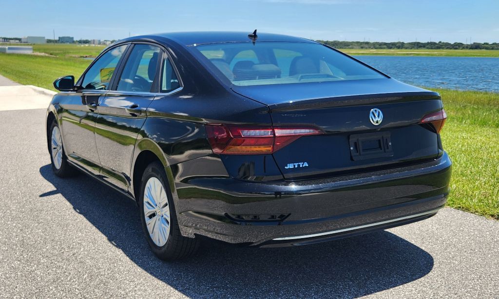 2019 Volkswagen Jetta Image 7