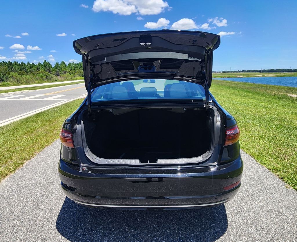 2019 Volkswagen Jetta Image 25