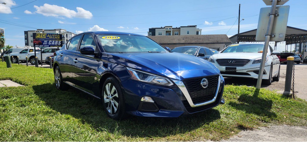 2020 Nissan Altima Image 1