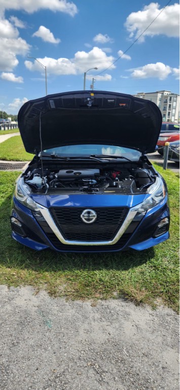2020 Nissan Altima Image 23