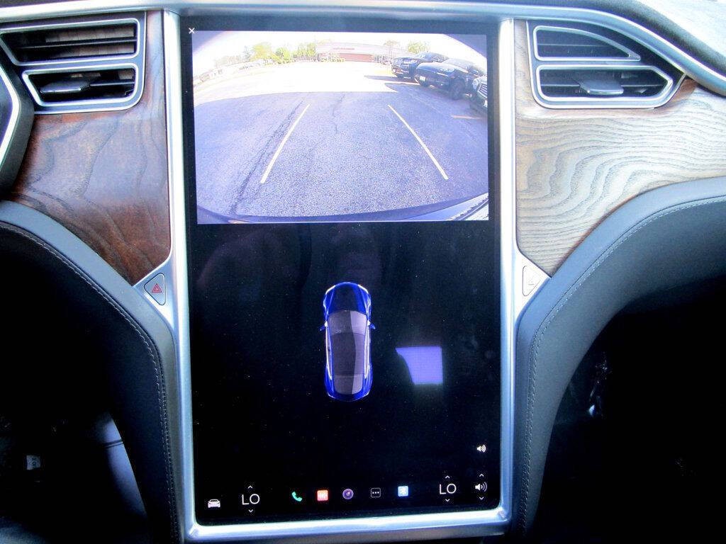 2017 Tesla Model S Image 4