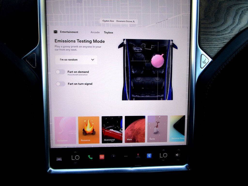 2017 Tesla Model S Image 33
