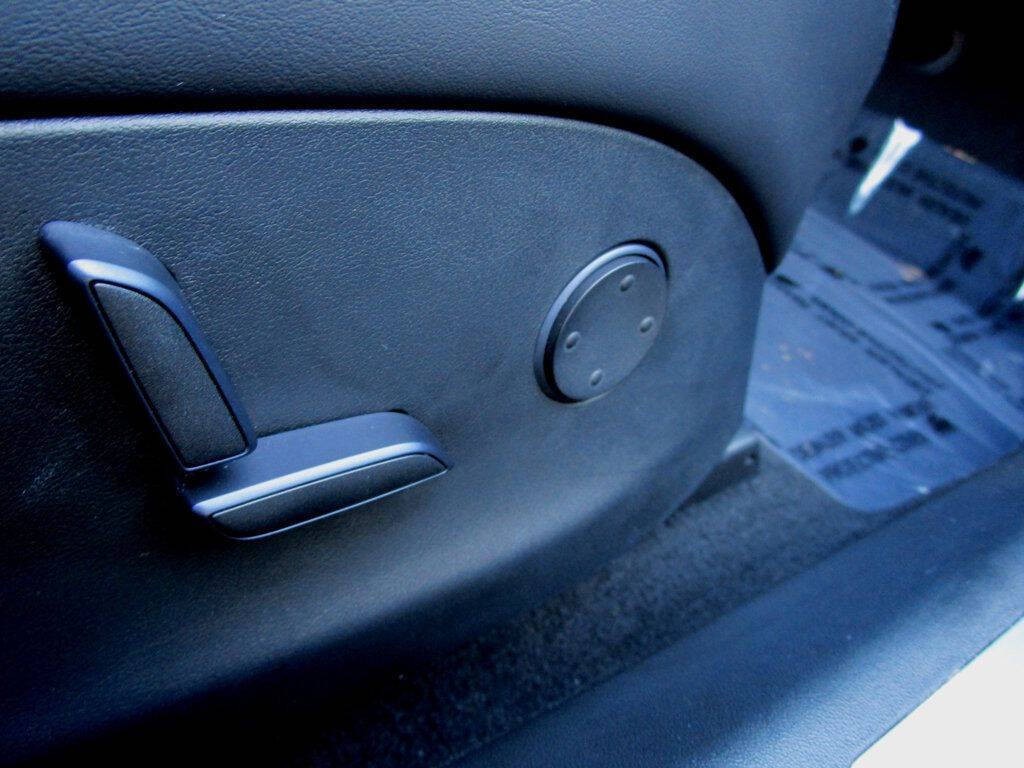 2017 Tesla Model S Image 36