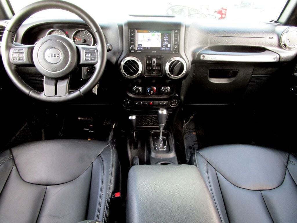 2018 Jeep Wrangler Image 2