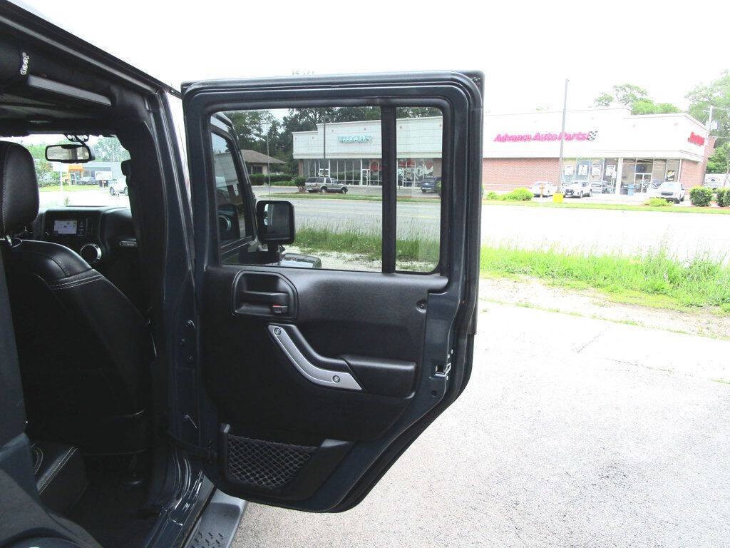 2018 Jeep Wrangler Image 32