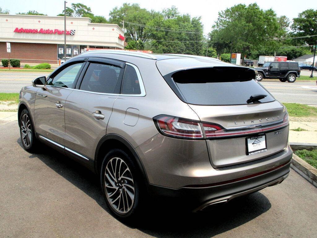 2020 Lincoln Nautilus Image 10