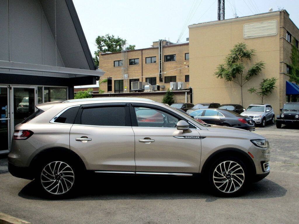 2020 Lincoln Nautilus Image 11