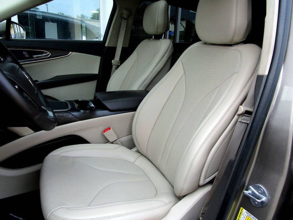 2020 Lincoln Nautilus Image 15